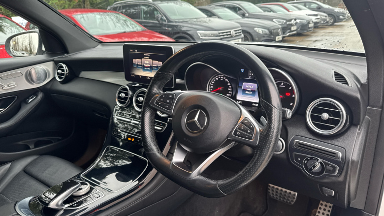 Mercedes-Benz GLC 220d 4Matic AMG Line Premium 5dr 9G-Tronic Diesel Estate